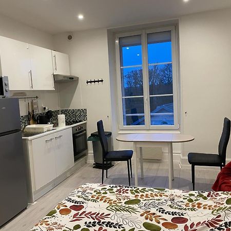비텔 Studio Meuble Et Lumineux 20M2 아파트 외부 사진